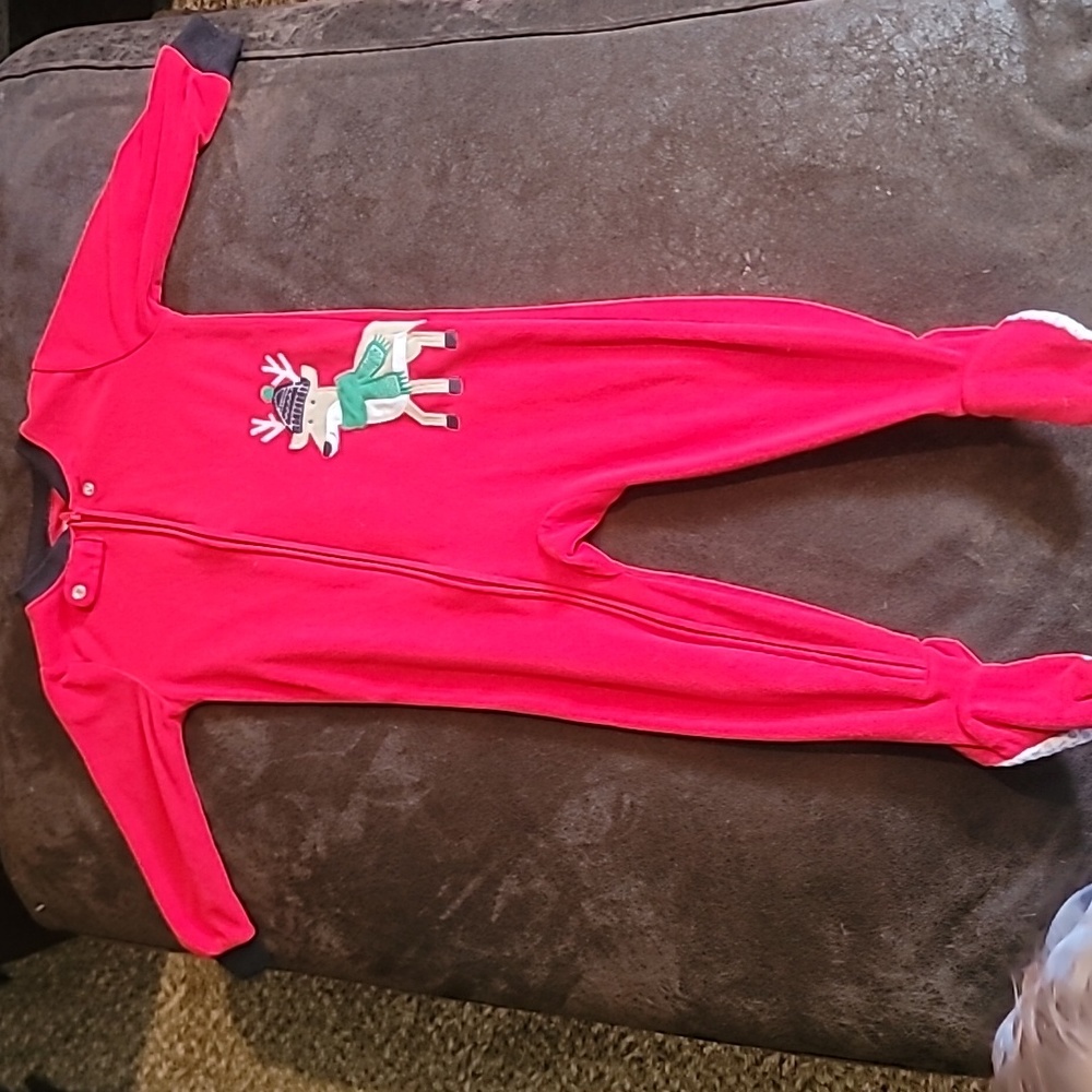 Footed PJs - Picture 5 of 6